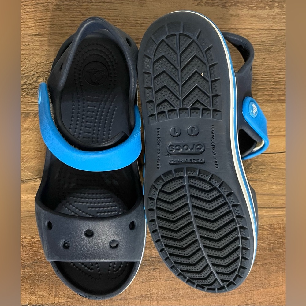 Kids Shoes Unisex Crocs Bayaband Sandals Size J1 - Picture 9 of 9